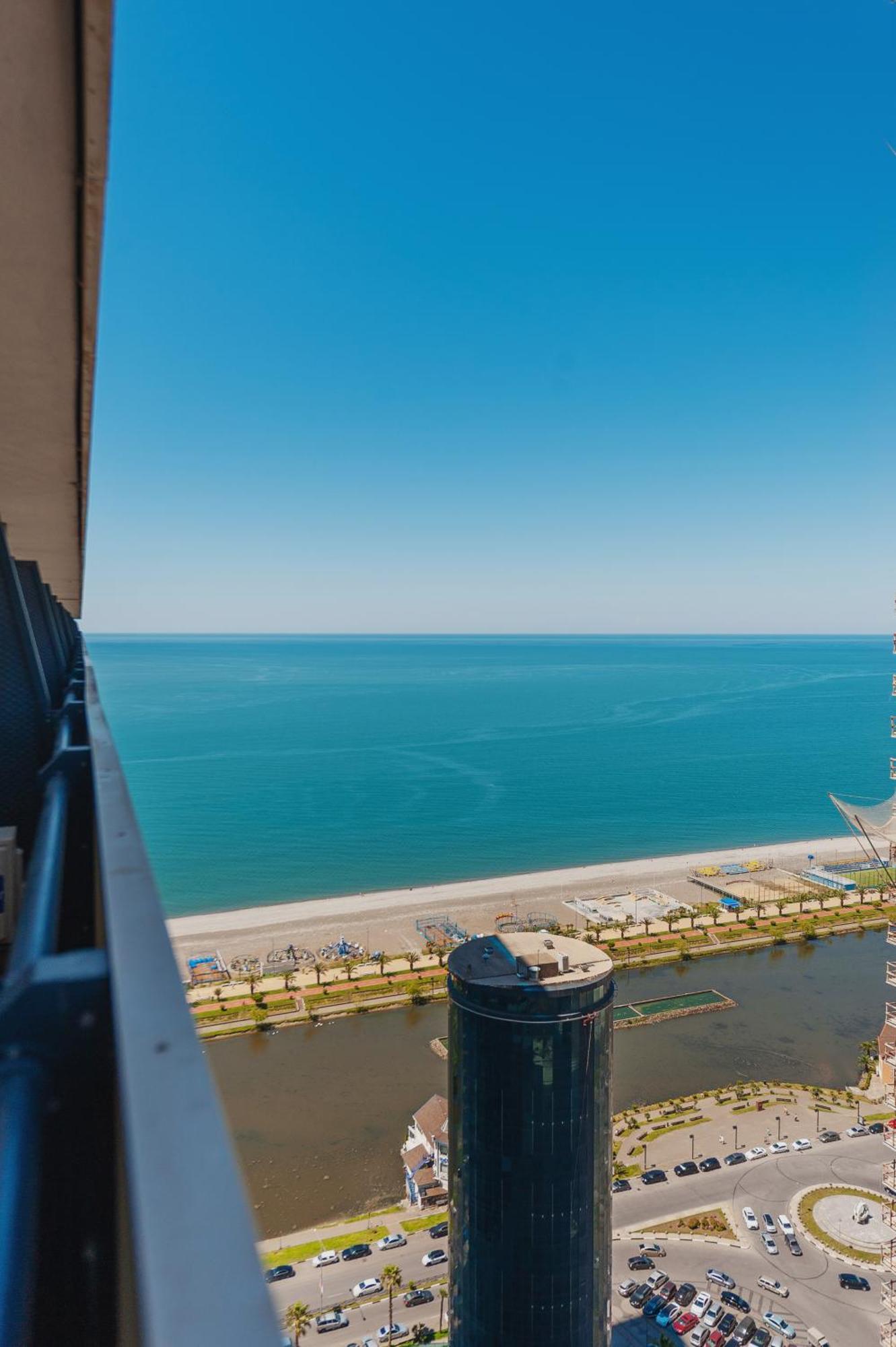 Orbi City Suite Batumi Zewnętrze zdjęcie