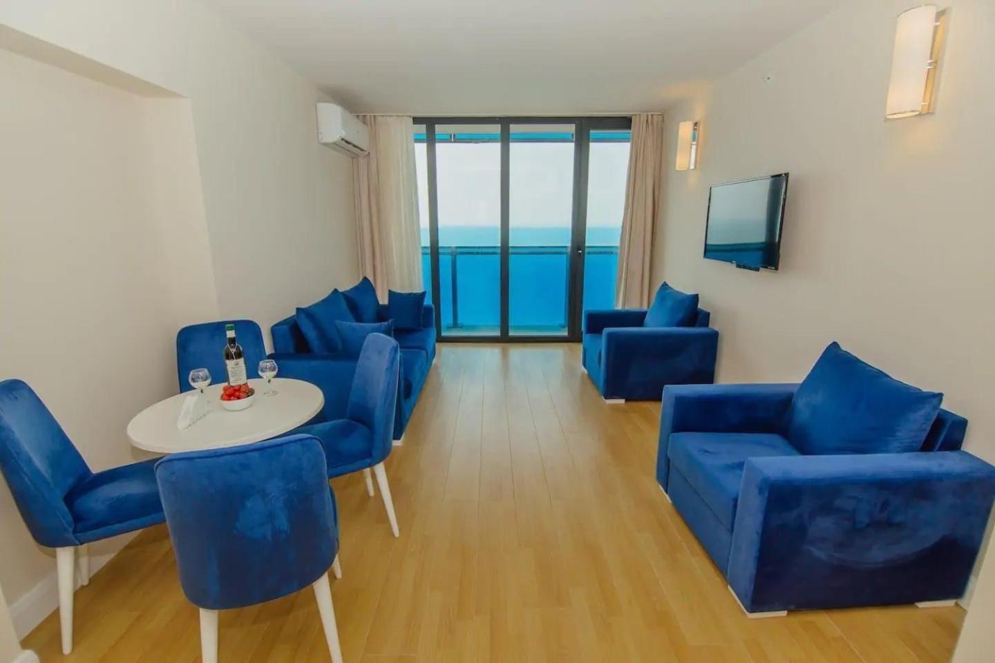Orbi City Suite Batumi Zewnętrze zdjęcie